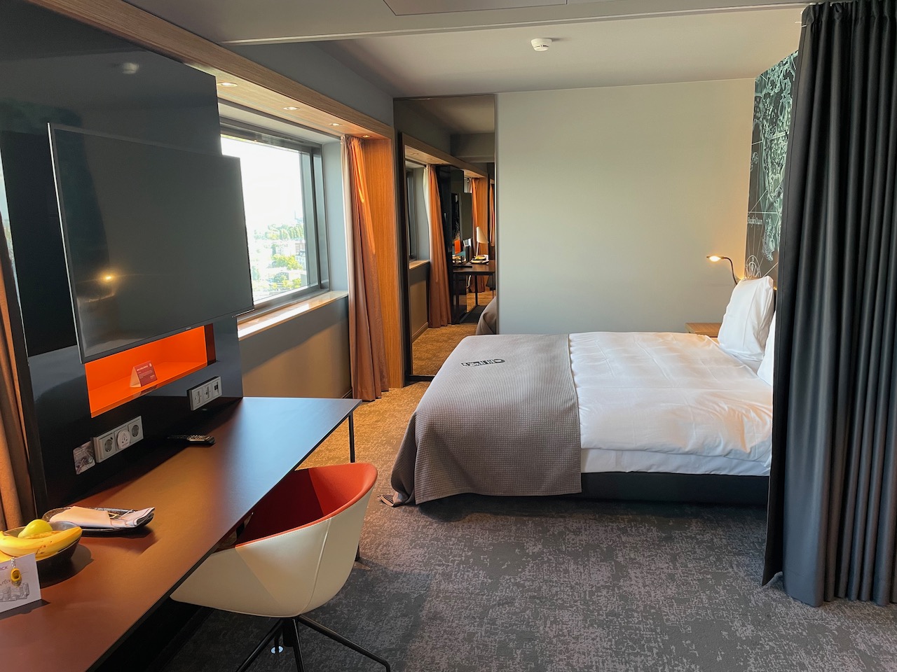 mövenpick hotel amsterdam city centre amsterdam